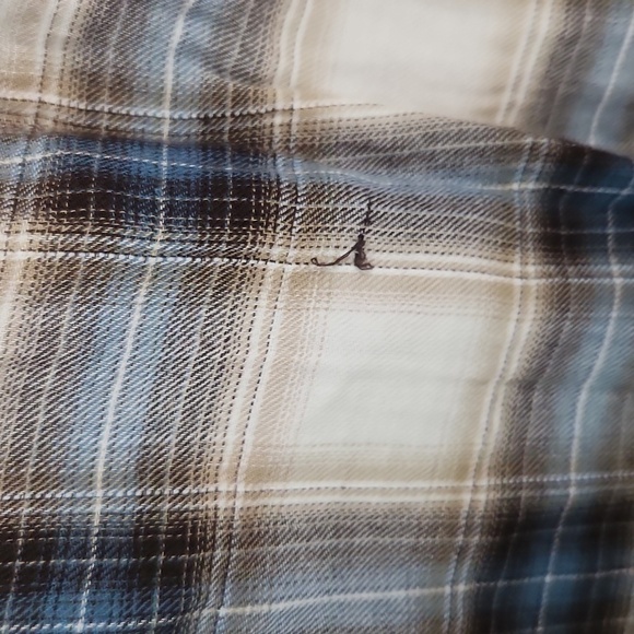 Gap Scarf Summer cotton blend plaid ends tied to form a circle scarf has flaws - Picture 8 of 9